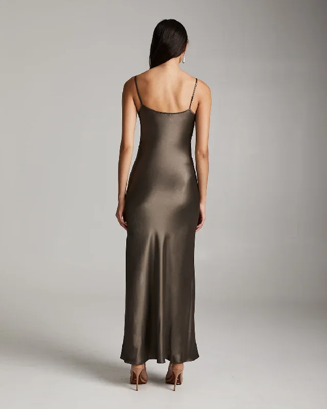 liquid-silk-slipdress-cool-1