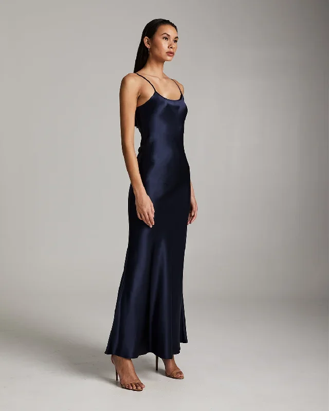 liquid-silk-slipdress-cool-1